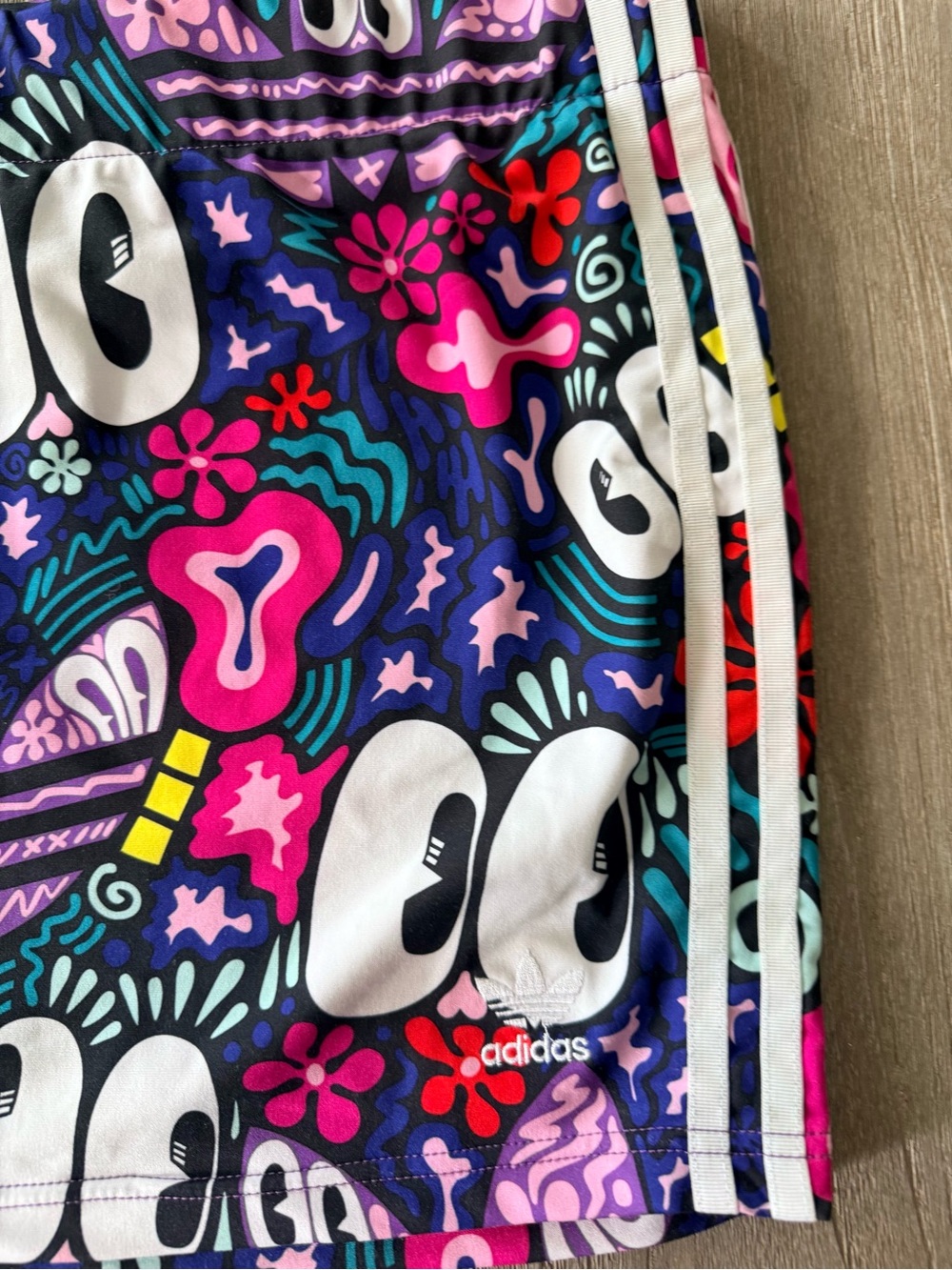 adidas x Hattie Stewart Tracksuit Streetwear Psychedelic Eyes Set Size M - Picture 5 of 9